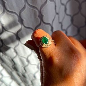 Emerald diamond ring